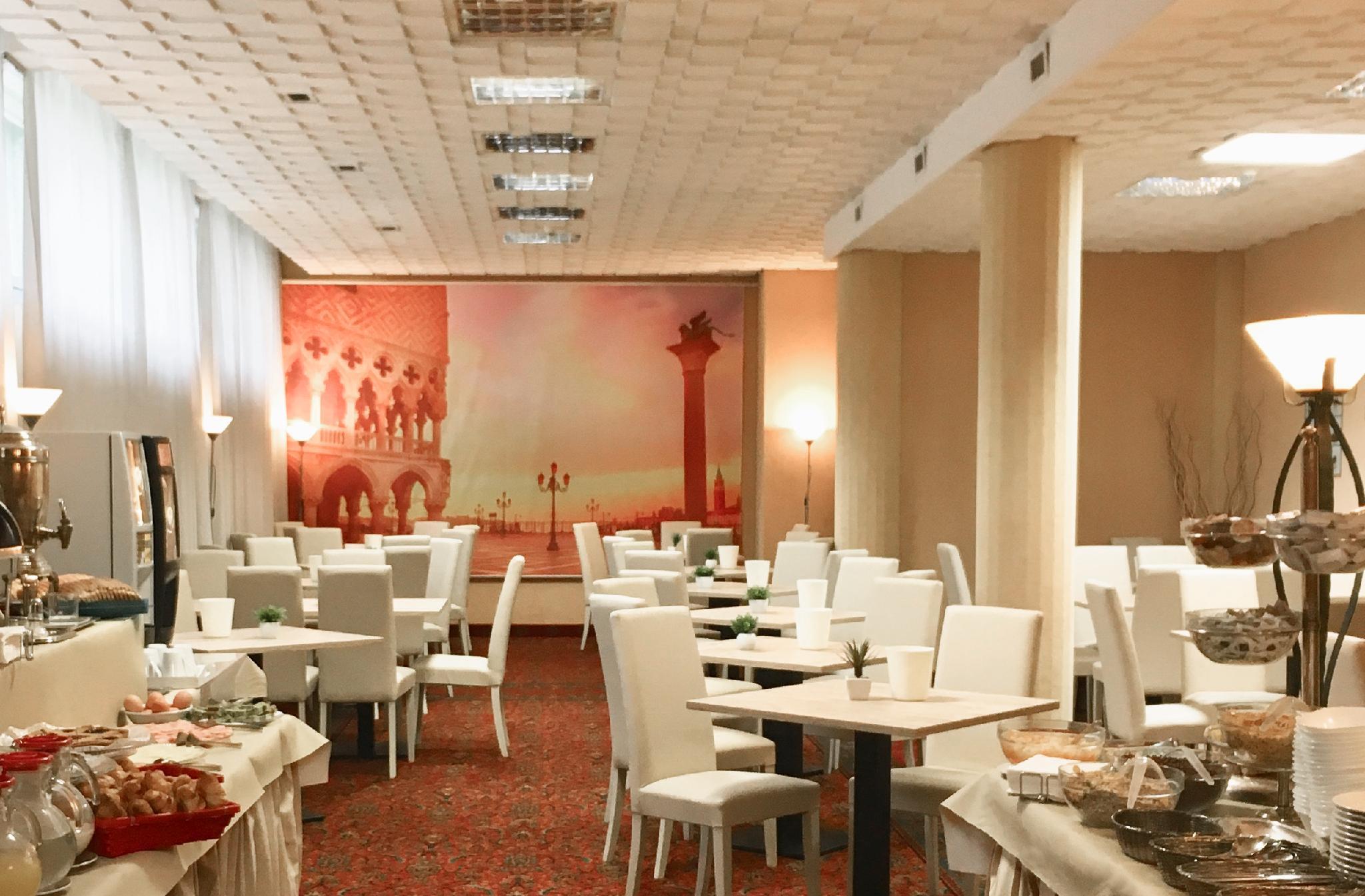 Venice Michelangelo Hotel Местре Екстер'єр фото