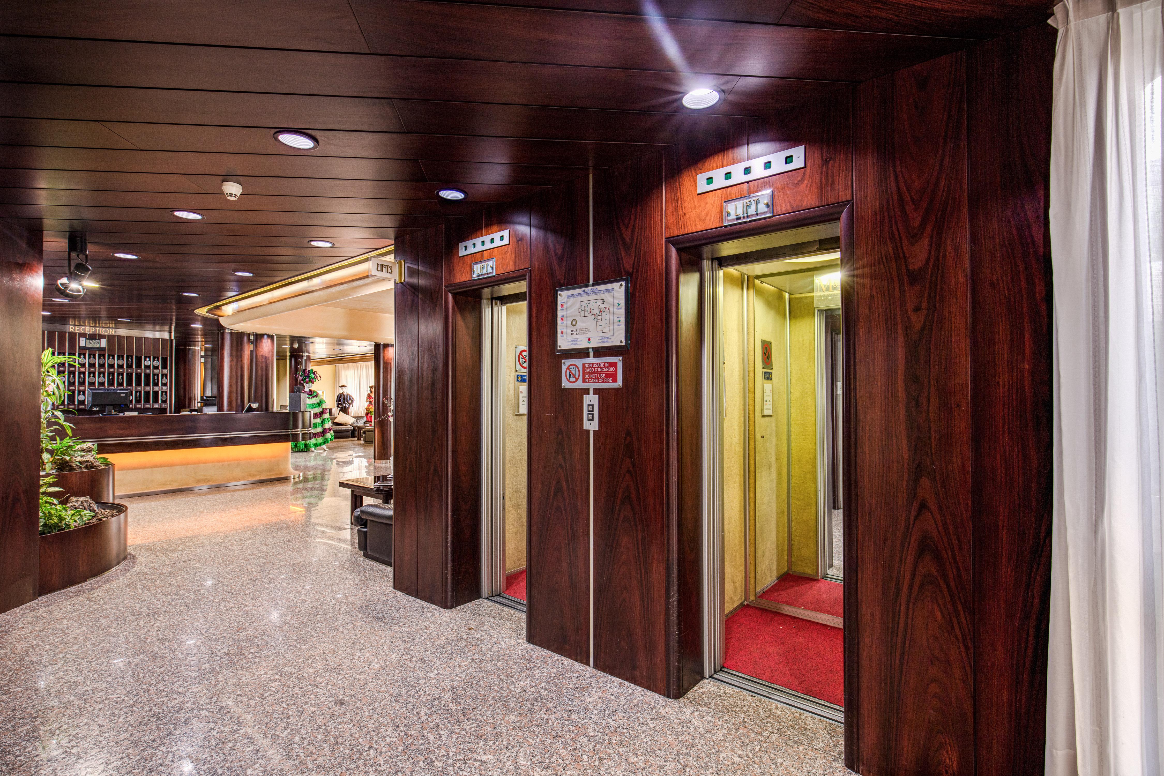 Venice Michelangelo Hotel Местре Екстер'єр фото